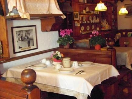 Fusine Garni Pecol Bed & Breakfast エクステリア 写真