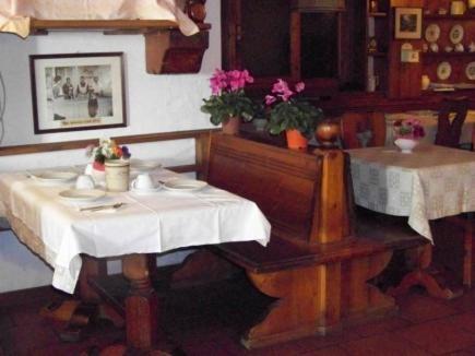 Fusine Garni Pecol Bed & Breakfast エクステリア 写真